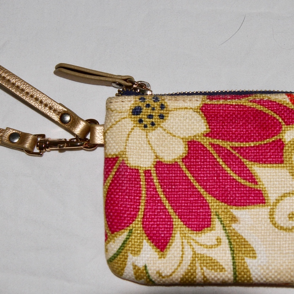 Spartina 449 Carson Cottage Wristlet Wallet
